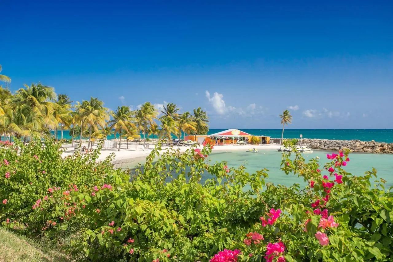 Zenitude Hotel Residences Le Salako Le Gosier  3*, Le Gosier (Grande-Terre) Guadeloupe